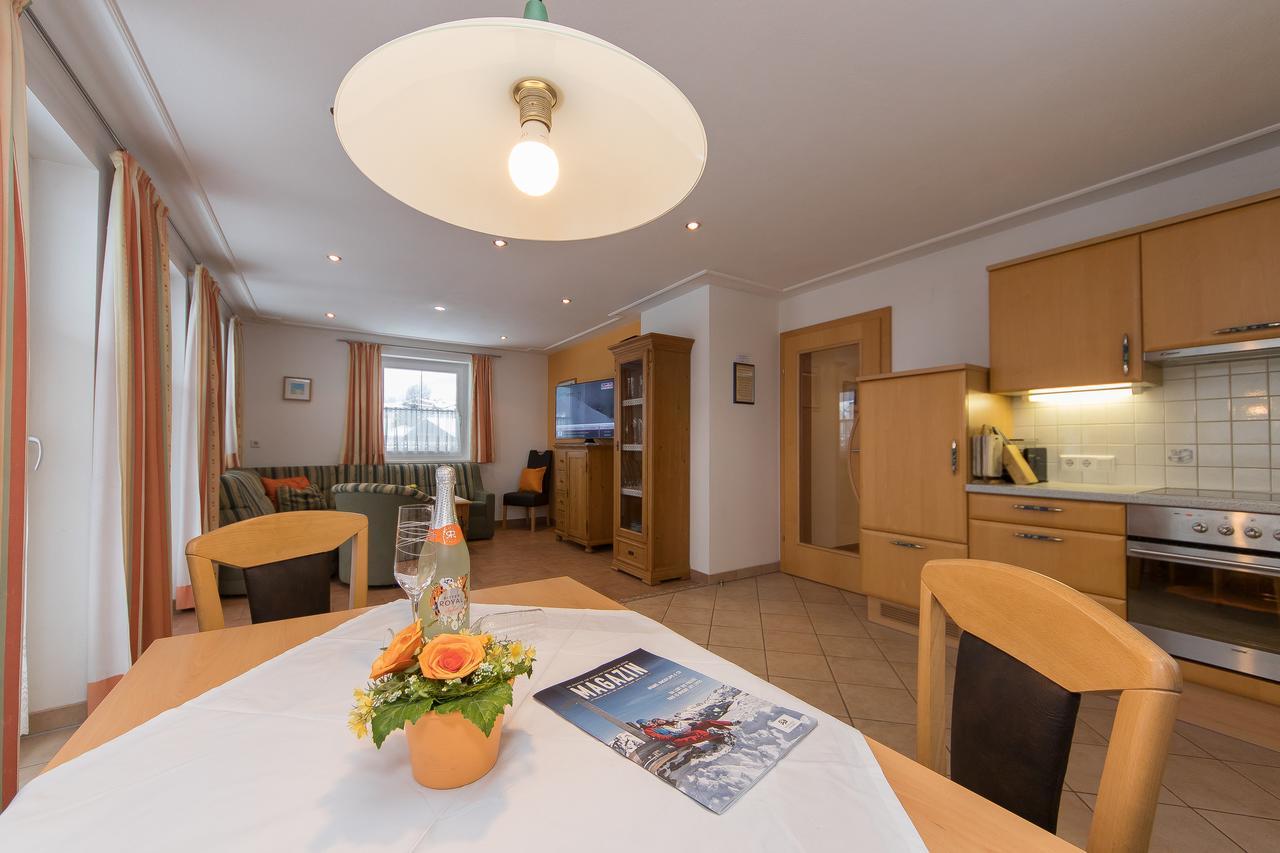 Appartementhaus Anna Leogang Buitenkant foto